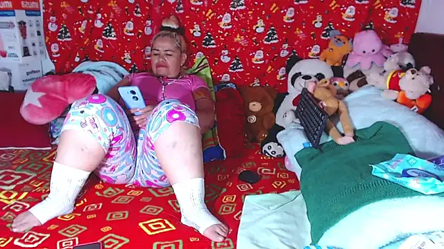 estrellita fugaz16x online show from 13, 4, 2026