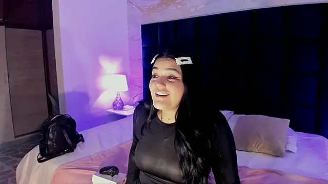 Snapshot of Maddysex_ chatting on 27, 9, 2025 Maddysex online show from 27, 9, 2025