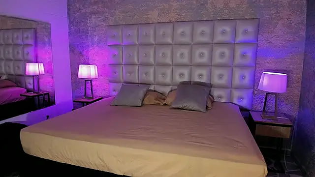 Snapshot of Maddysex_ chatting on 9, 11, 2025 Maddysex online show from 9, 11, 2025