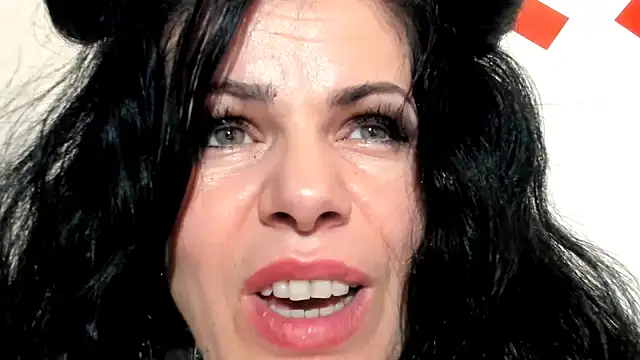 Snapshot of Sweet-Alice chatting on 18, 3, 2025 Sweet-Alice online show from 18, 3, 2025