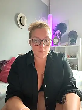 winniess40 online show from 17, 11, 2025