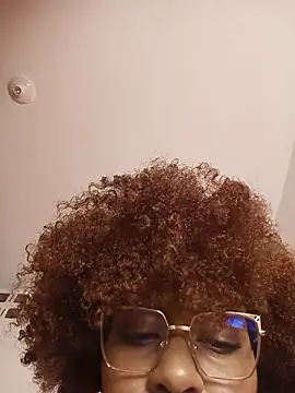 thaimy  online show from 14, 3, 2026