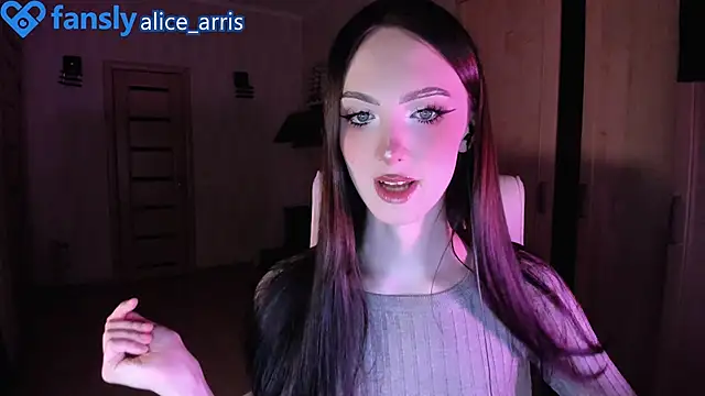 Alice  Aris online show from 14, 10, 2025