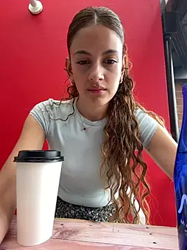 alana15 online show from 2, 5, 2026
