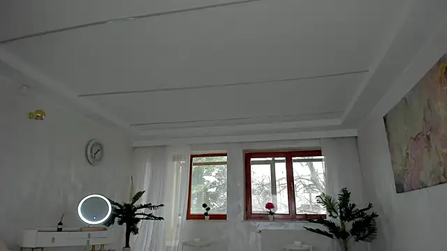 TiffanyHouston  online show from 1, 3, 2025