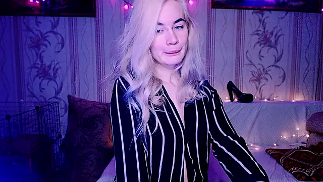 Snapshot of xxxcharismaaa chatting on 9, 2, 2026 xxxcharismaaa online show from 9, 2, 2026