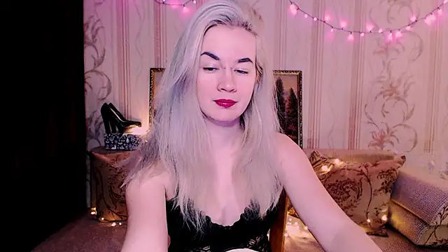 xxxcharismaaa online show from 24, 2, 2026