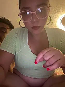 Vivi Kvsh online show from 9, 2, 2026