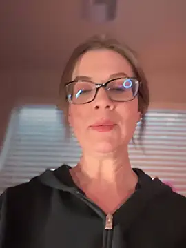 Snapshot of MaiseKnox chatting on 22, 1, 2025 MaiseKnox online show from 22, 1, 2025