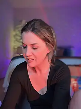 Snapshot of MaiseKnox chatting on 11, 2, 2025 MaiseKnox online show from 11, 2, 2025