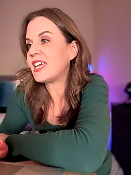 Snapshot of MaiseKnox chatting on 27, 9, 2025 MaiseKnox online show from 27, 9, 2025