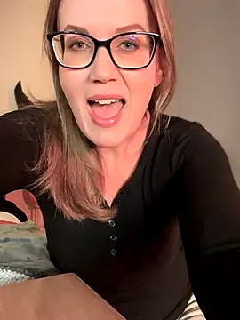 Snapshot of MaiseKnox chatting on 20, 10, 2025 MaiseKnox online show from 20, 10, 2025