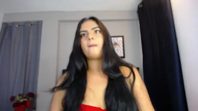 Snapshot of loveyouzahara2020 chatting on 6, 3, 2026 loveyouzahara2020 online show from 6, 3, 2026