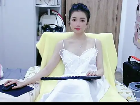 Cute Ruby01 online show from 1, 7, 2026