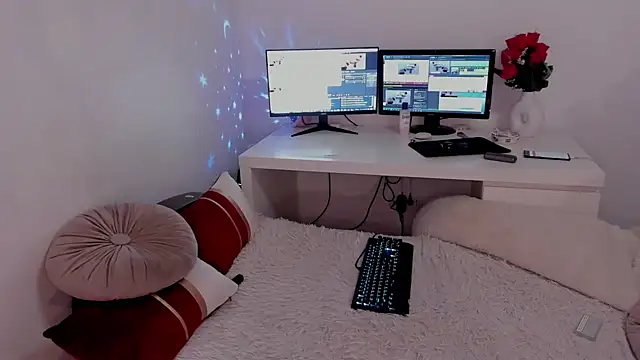 Snapshot of aryahunt1 chatting on 20, 3, 2025 aryahunt1 online show from 20, 3, 2025