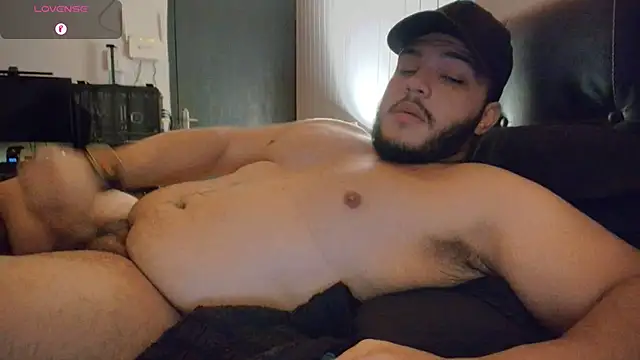Snapshot of theusxbear chatting on 31, 7, 2026 theusxbear online show from 31, 7, 2026