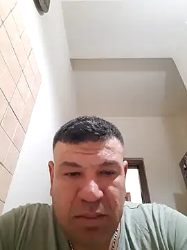 Biglove83 online show from 3, 3, 2025