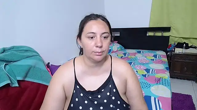 Snapshot of sexxy_ticki chatting on 12, 1, 2025 sexxy ticki online show from 12, 1, 2025