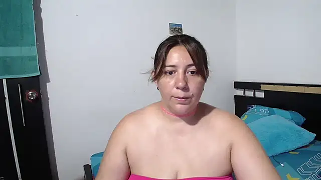 Snapshot of sexxy_ticki chatting on 16, 10, 2025 sexxy ticki online show from 16, 10, 2025