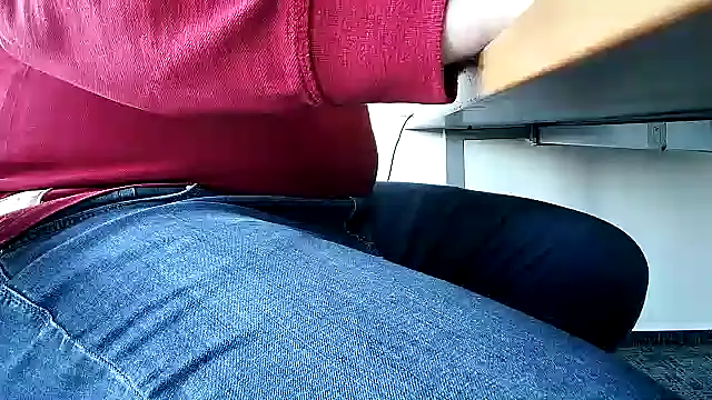 69bezfleku online show from 12, 3, 2025