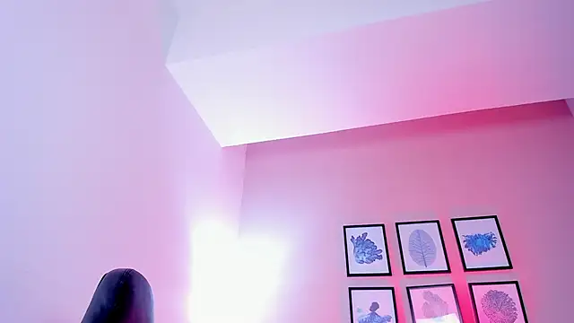 Sabrina Sabrock  online show from 23, 11, 2025