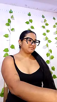 shayna all online show from 17, 12, 2025