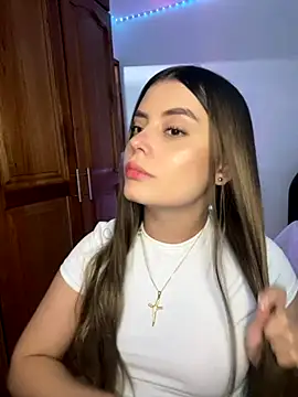 Snapshot of Miss_valeriaa chatting on 28, 10, 2025 Miss valeriaa online show from 28, 10, 2025