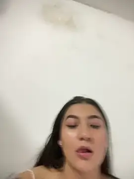 yessi rose online show from 12, 4, 2026