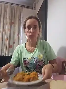 Snapshot of IsabelleEthan chatting on 23, 1, 2025 IsabelleEthan online show from 23, 1, 2025
