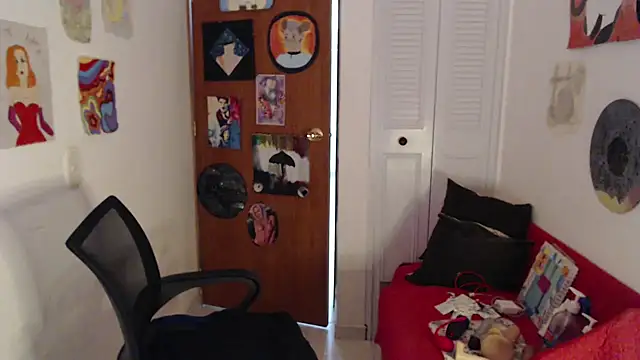 soynanabela28 online show from 2, 11, 2025