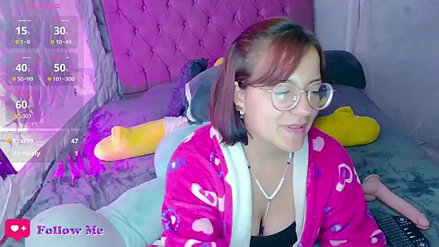 emma luna1986 online show from 28, 2, 2025