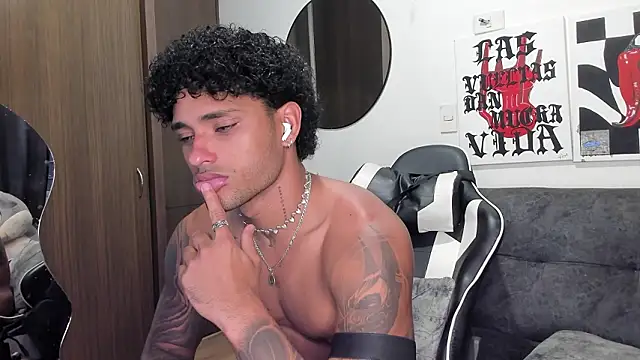 Alessandro Vanni online show from 26, 2, 2026