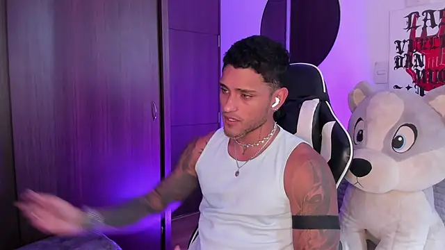 Alessandro Vanni online show from 24, 6, 2026