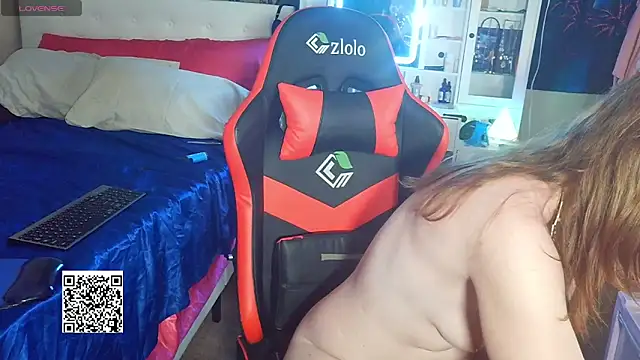 Snapshot of sugahfreeee chatting on 12, 3, 2026 sugahfreeee online show from 12, 3, 2026