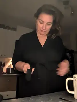 Canadian BBW online show from 5, 12, 2025