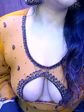 Snapshot of indian_passion chatting on 15, 10, 2025 indian passion online show from 15, 10, 2025