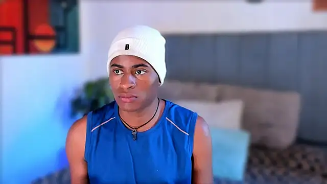 Snapshot of CrissBrownxxx chatting on 7, 10, 2025 CrissBrownxxx online show from 7, 10, 2025