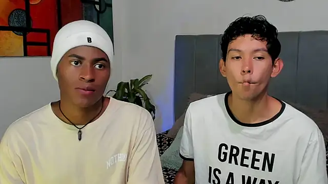 Snapshot of CrissBrownxxx chatting on 22, 10, 2025 CrissBrownxxx online show from 22, 10, 2025