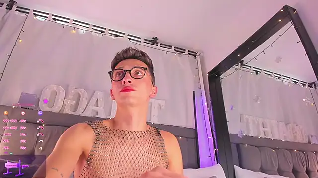 Snapshot of Thiago_jones chatting on 4, 2, 2025 Thiago jones online show from 4, 2, 2025