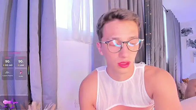 Snapshot of Thiago_jones chatting on 15, 9, 2025 Thiago jones online show from 15, 9, 2025