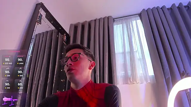 Snapshot of Thiago_jones chatting on 18, 10, 2025 Thiago jones online show from 18, 10, 2025