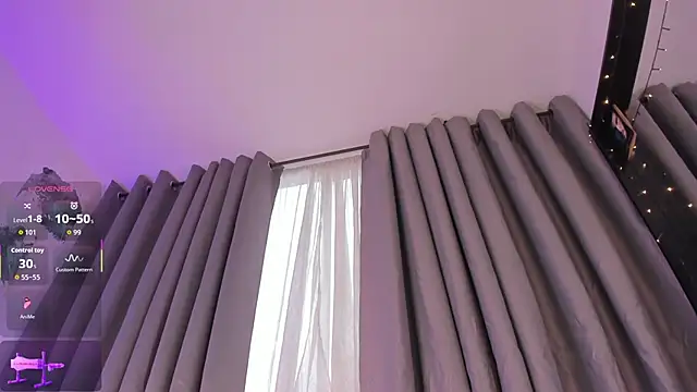 Snapshot of Thiago_jones chatting on 22, 10, 2025 Thiago jones online show from 22, 10, 2025