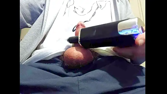 hairyuncut00 online show from 31, 3, 2026