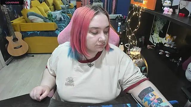 Snapshot of Softie_Sofy chatting on 28, 2, 2025 Softie Sofy online show from 28, 2, 2025