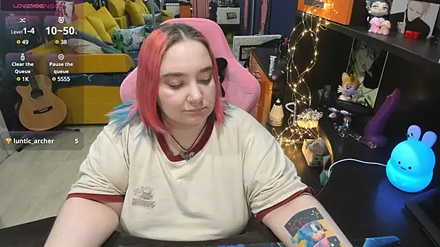 Snapshot of Softie_Sofy chatting on 28, 2, 2025 Softie Sofy online show from 28, 2, 2025