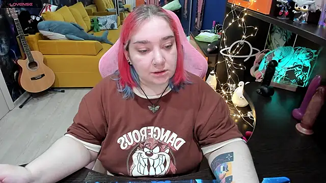 Snapshot of Softie_Sofy chatting on 18, 3, 2025 Softie Sofy online show from 18, 3, 2025