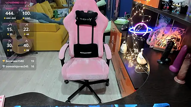 Snapshot of Softie_Sofy chatting on 18, 3, 2025 Softie Sofy online show from 18, 3, 2025