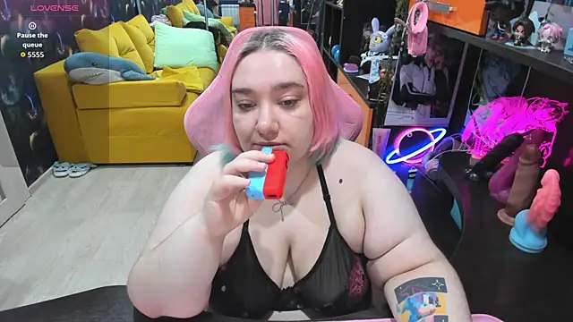 Softie Sofy online show from 13, 5, 2026