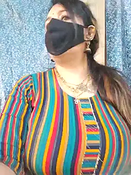 Snapshot of cute-tanvi chatting on 6, 1, 2025 cute-tanvi online show from 6, 1, 2025