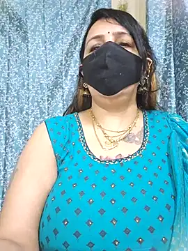 Snapshot of cute-tanvi chatting on 11, 1, 2025 cute-tanvi online show from 11, 1, 2025